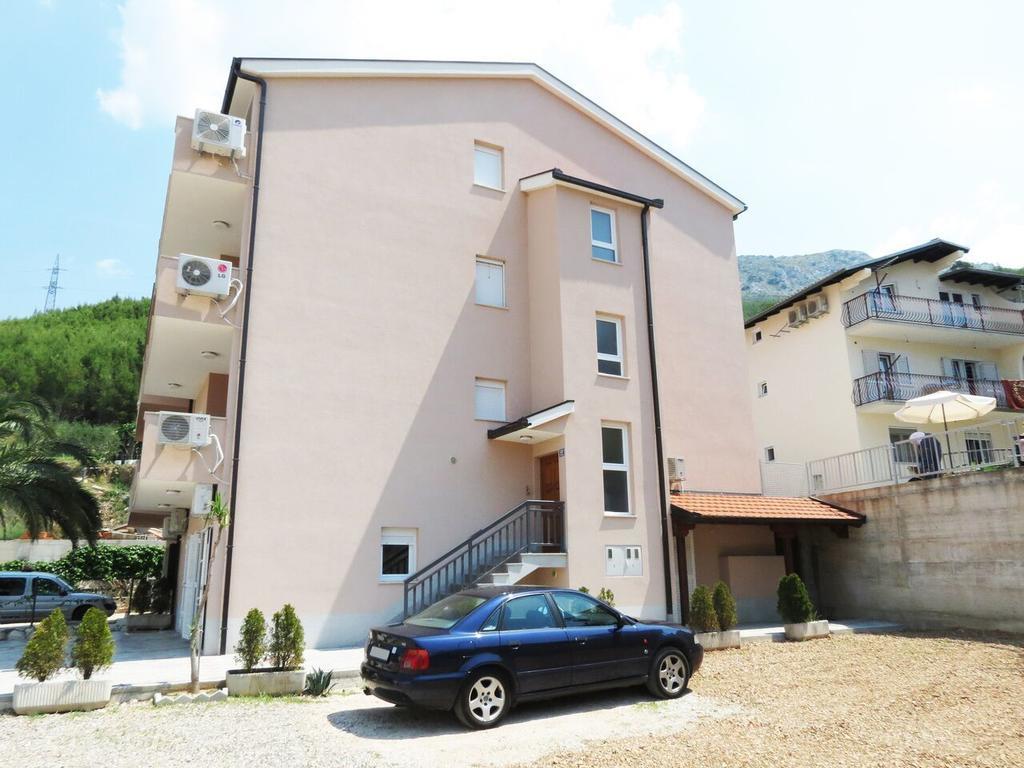 Apartments Ljubicic 珀德垂那 外观 照片