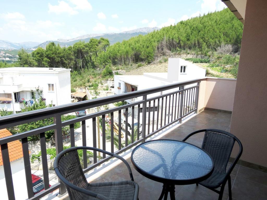 Apartments Ljubicic 珀德垂那 客房 照片