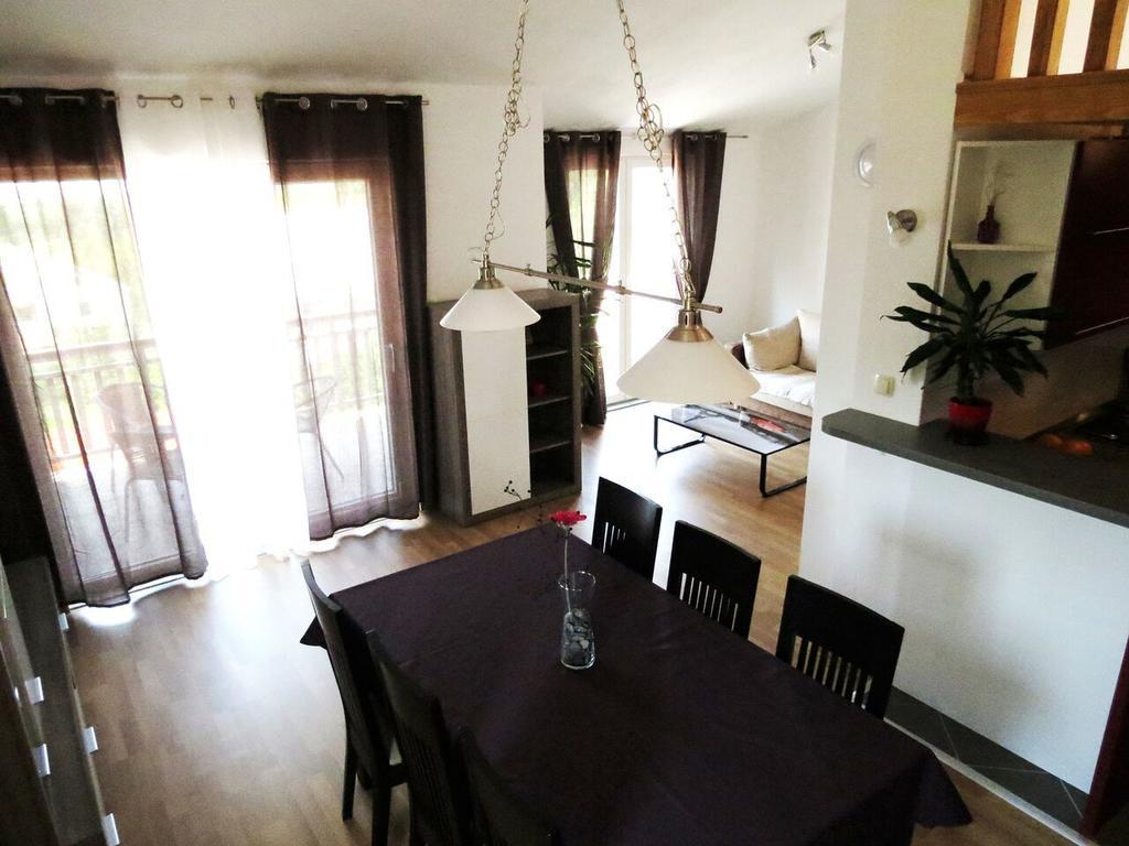 Apartments Ljubicic 珀德垂那 客房 照片