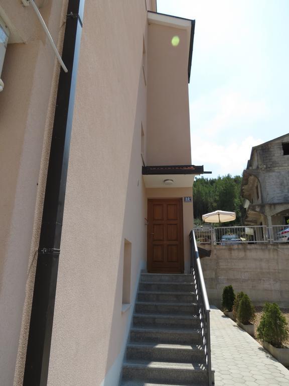 Apartments Ljubicic 珀德垂那 外观 照片